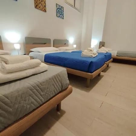 ゲストハウス Gigi